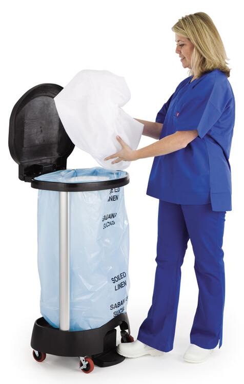 Anwendungsbeispiel: einfache Handhabung durch Feststellbremsen (Art. 12558)