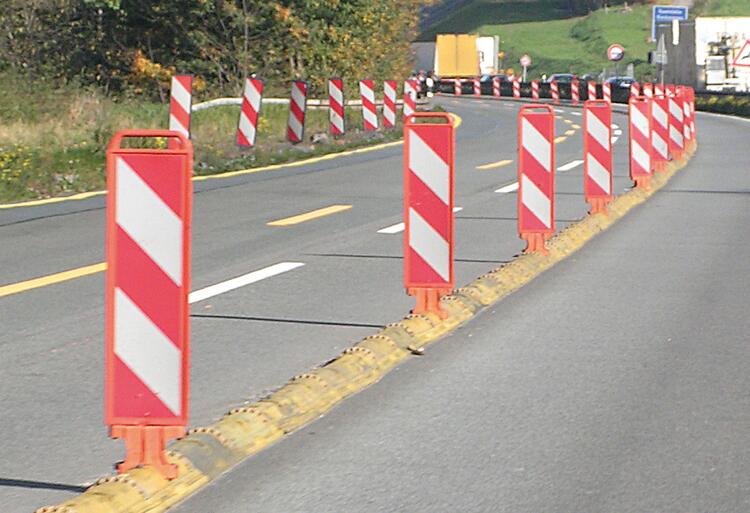 Anwendungsbeispiel: mit Leitschwelle (Art. 18389)