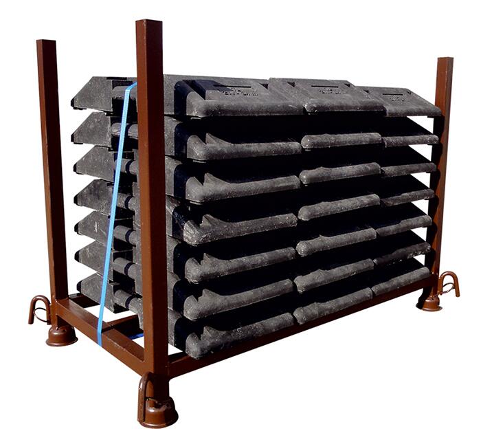 Stapelpalette für Fußplatten, 1,30 x 0,63 x 0,90 m, lackiert oder verzinkt, wahlw. mit Kranhaken o. 