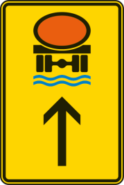 Verkehrszeichen 422-34 StVO, Wegweiser für Fahrzeuge mit wassergefährdender Ladung (geradeaus)