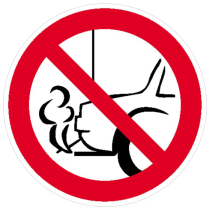 Verbotsschild, Nicht mit Auspuff zur Wand parken
