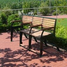 Anwendungsbeispiel: 3-Sitzer -Comfort- Sitzgruppe: 2 Sitze + 1 Rollator-Einschub (Art. 20810-05)