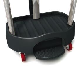 Detailansicht: gro&szlig;es Fu&szlig;pedal des Abfallbeh&auml;lter/W&auml;schebeh&auml;lter