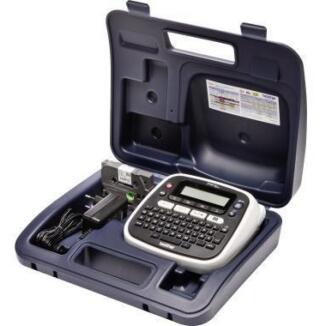 Brother PT-D200BWVP Beschriftungsgerät, schwarz/weiß, 14 Schriftarten, 3 Größen, Netzbetrieb