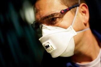 3M Atemschutzmaske 9322+ FFP2N RD, faltbar, mit Ausatemventil, hoher Tragekomfort, 10 Stk