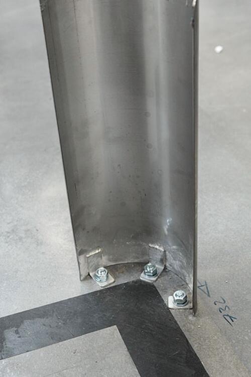 Detailansicht: Anfahrschutz -Fender- zum Aufdübeln