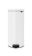 Modellbeispiel: Abfallbehälter -Iconic Step-, weiß, Vorderseite (Art. 36500)